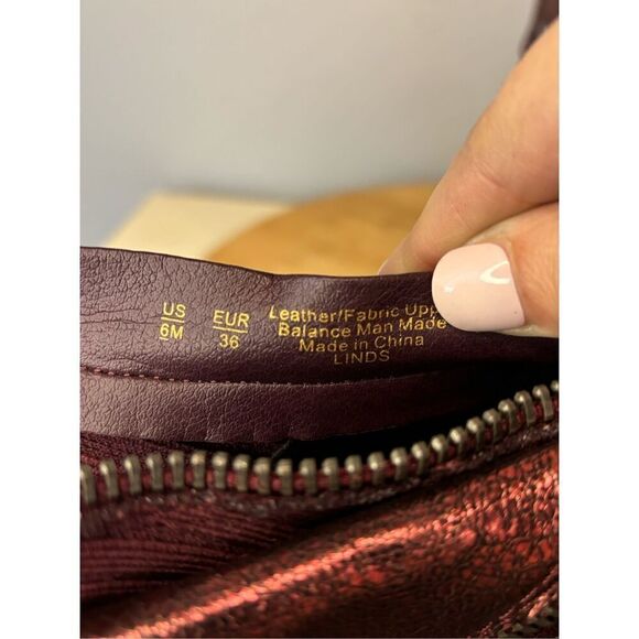 Sam Edelman Women's Linds Metallic Zip Folded Shaft Chelsea Boots Red Size 6 - Picture 9 of 9